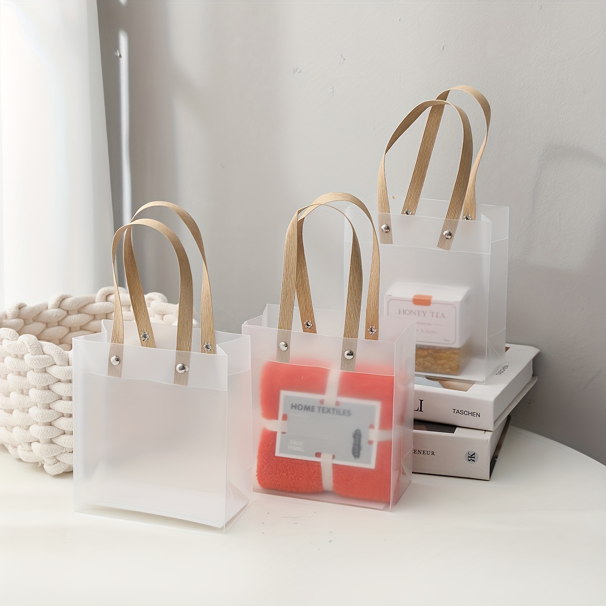 Clear Gift Bags With Window,, Large Gift Boxes, White/black - Temu