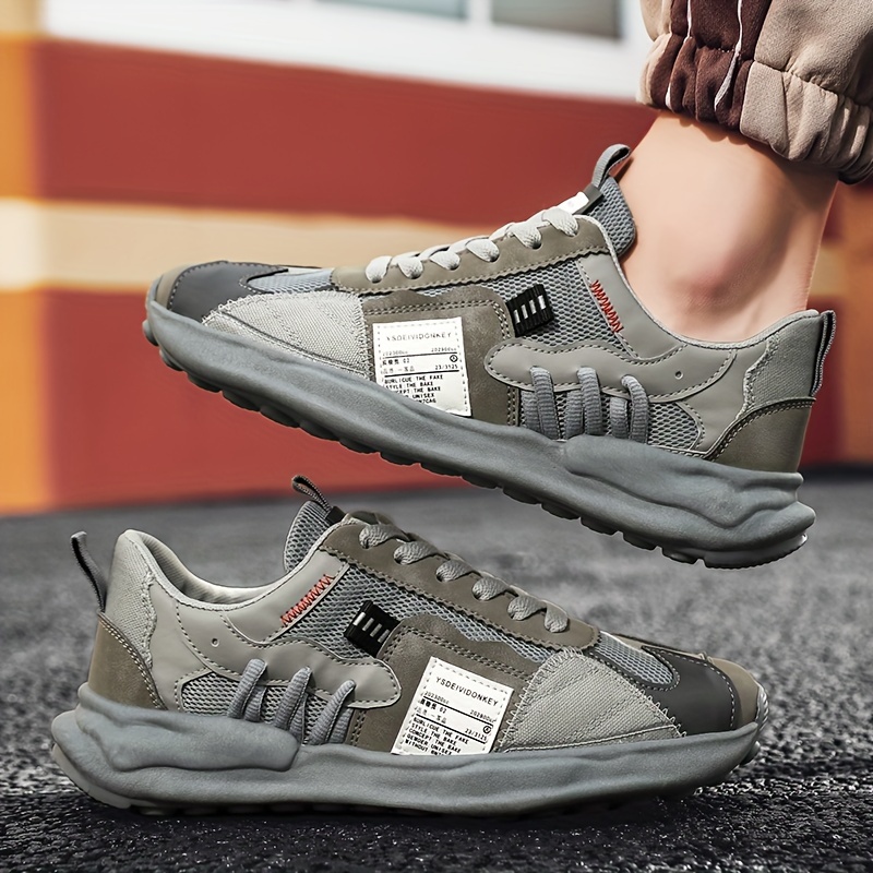 Men's Striped Color Block Skateboard Shoes Lace Up Breathable