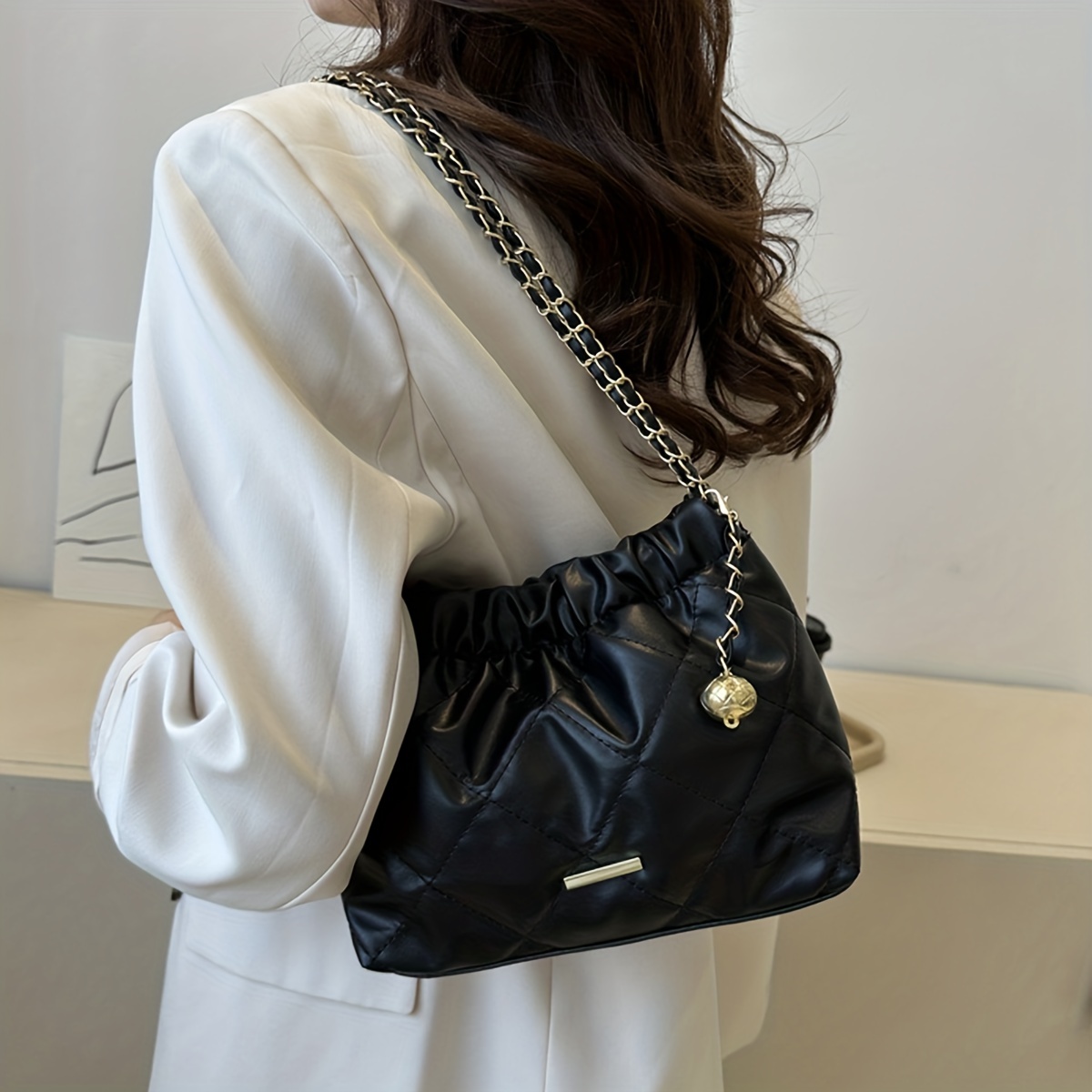 1pc Vintage High Capacity Women's Chain Shoulder Bag With Texture