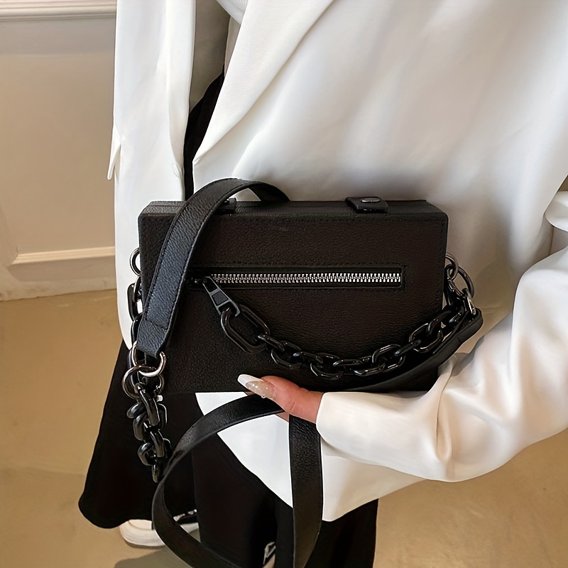 Mini Chain Decor Box Bag With Zipper Fashion Black