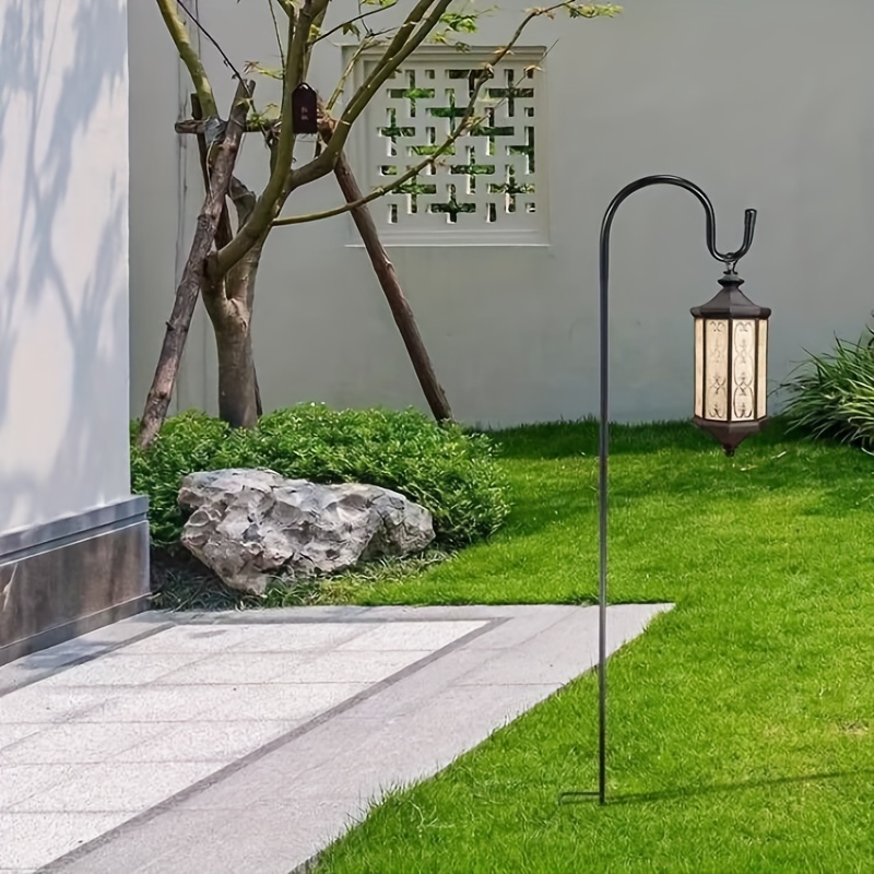 Shepherd hook deals solar garden lights