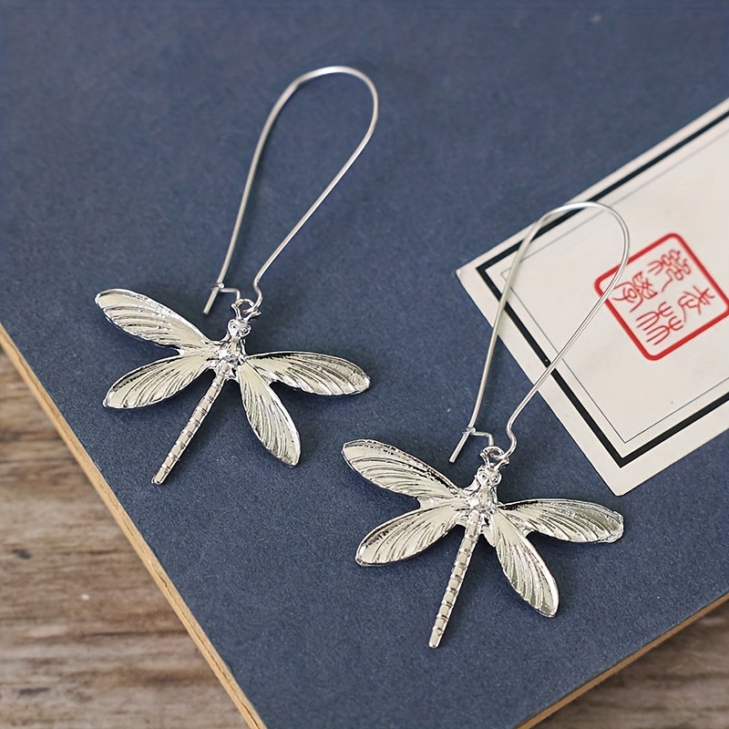 Dragonfly on sale dangle earrings