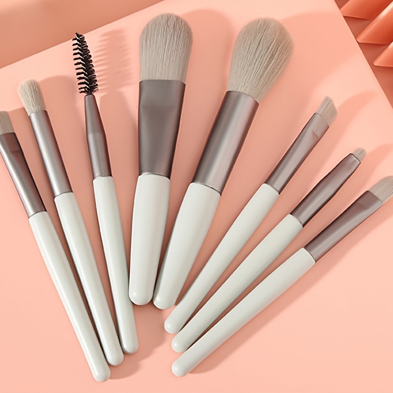 8pcs Travel Makeup Brushes Soft Synthetic Bristles Beauty Tool