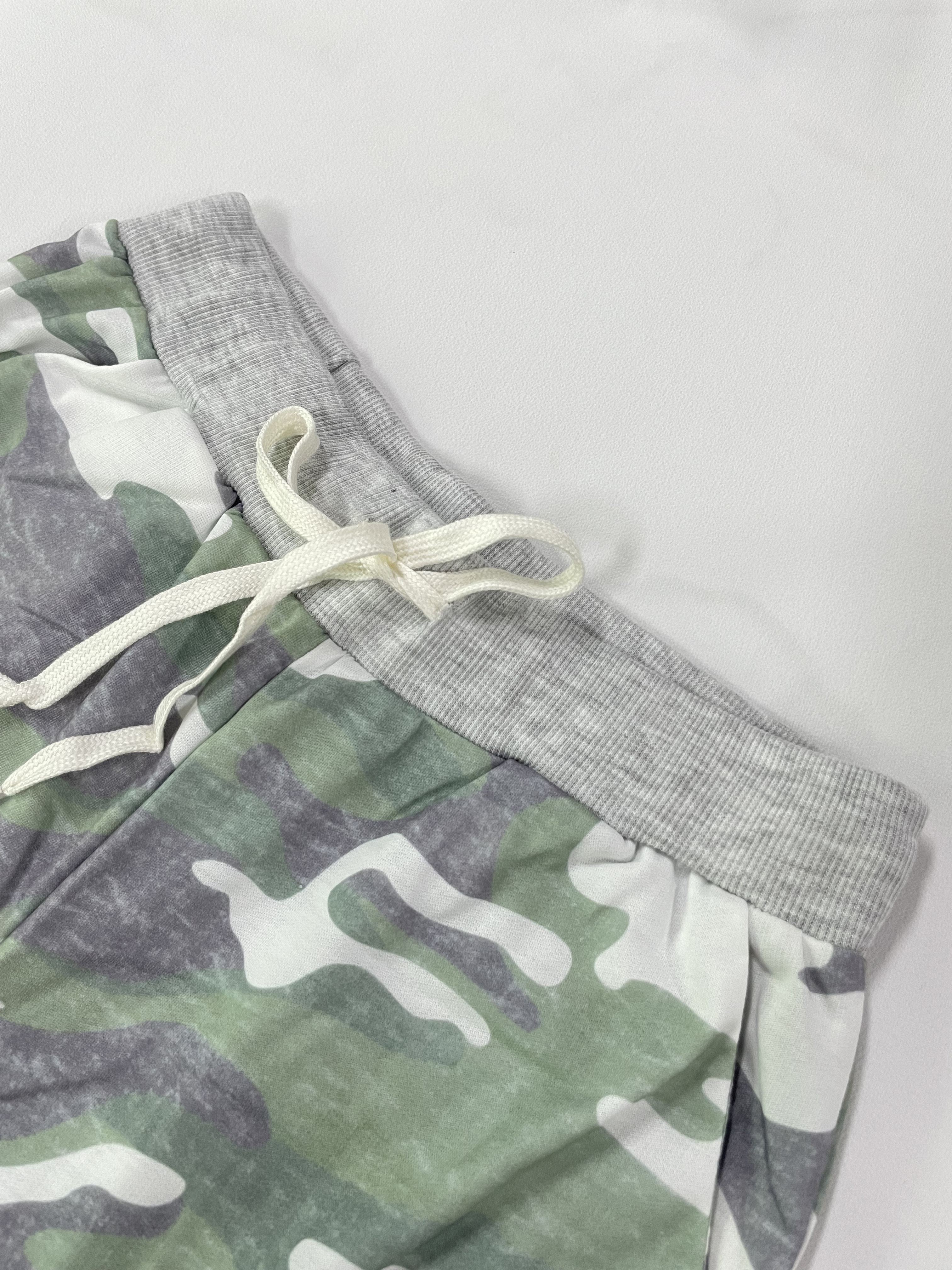 NWoT SPLENDID Rayon Camo Print Drawstring Jogger Pants w/pockets Size M