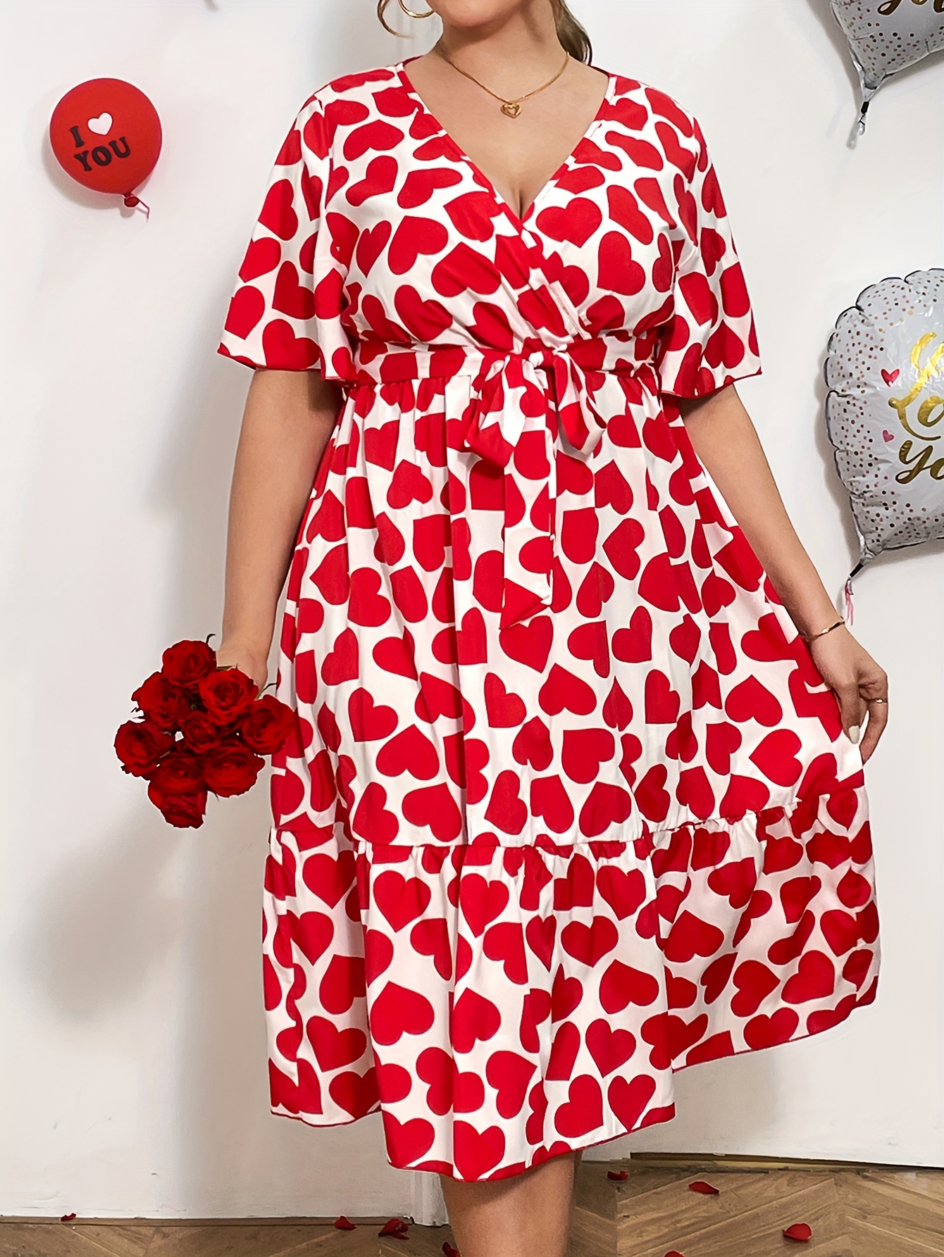 Plus size 2025 heart print dress