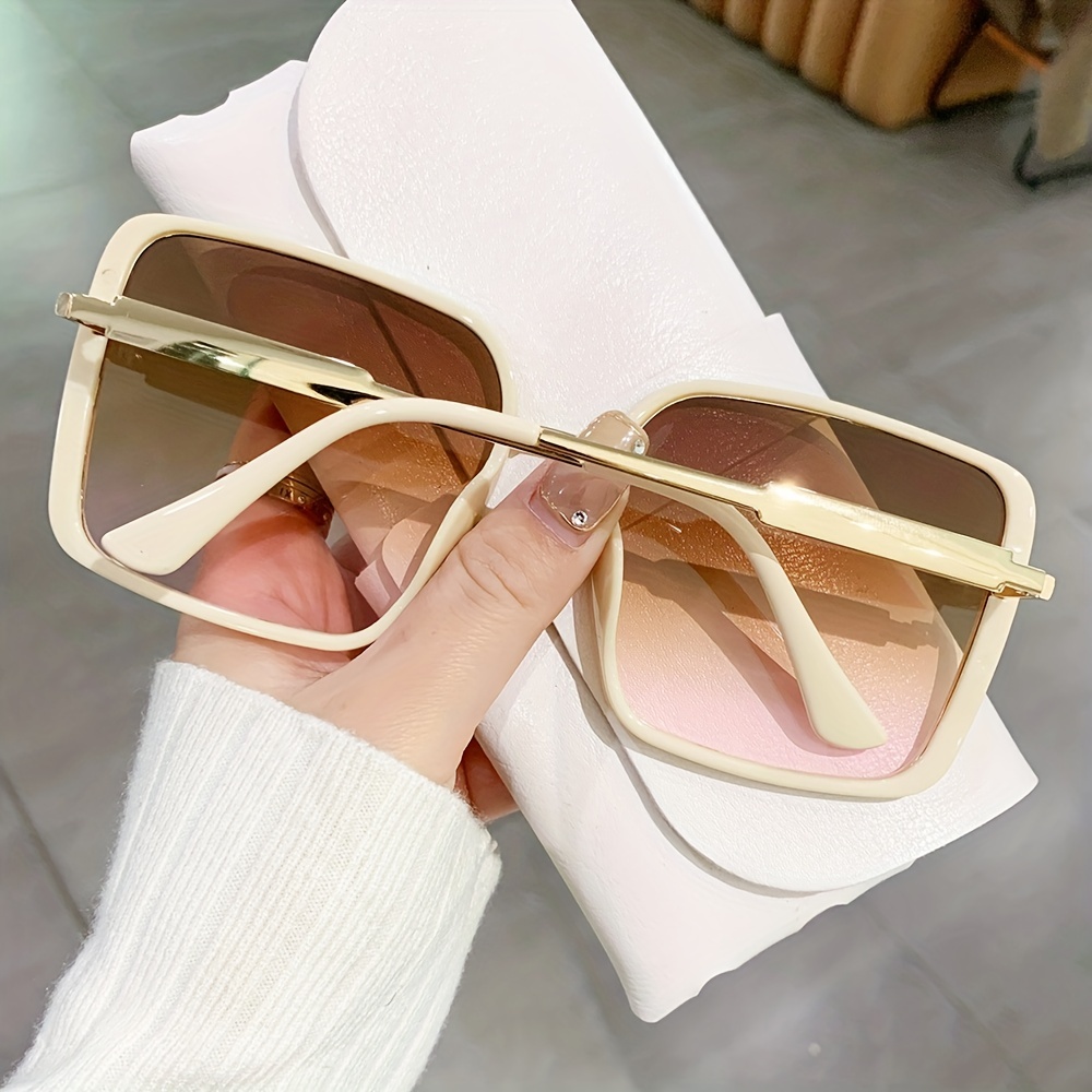 Oversized Square Frame Sunglasses For Women Men Y2k Gradient Lens Glasses  Vintage Casual Style Eyewear With Glasses Case - Temu Italy