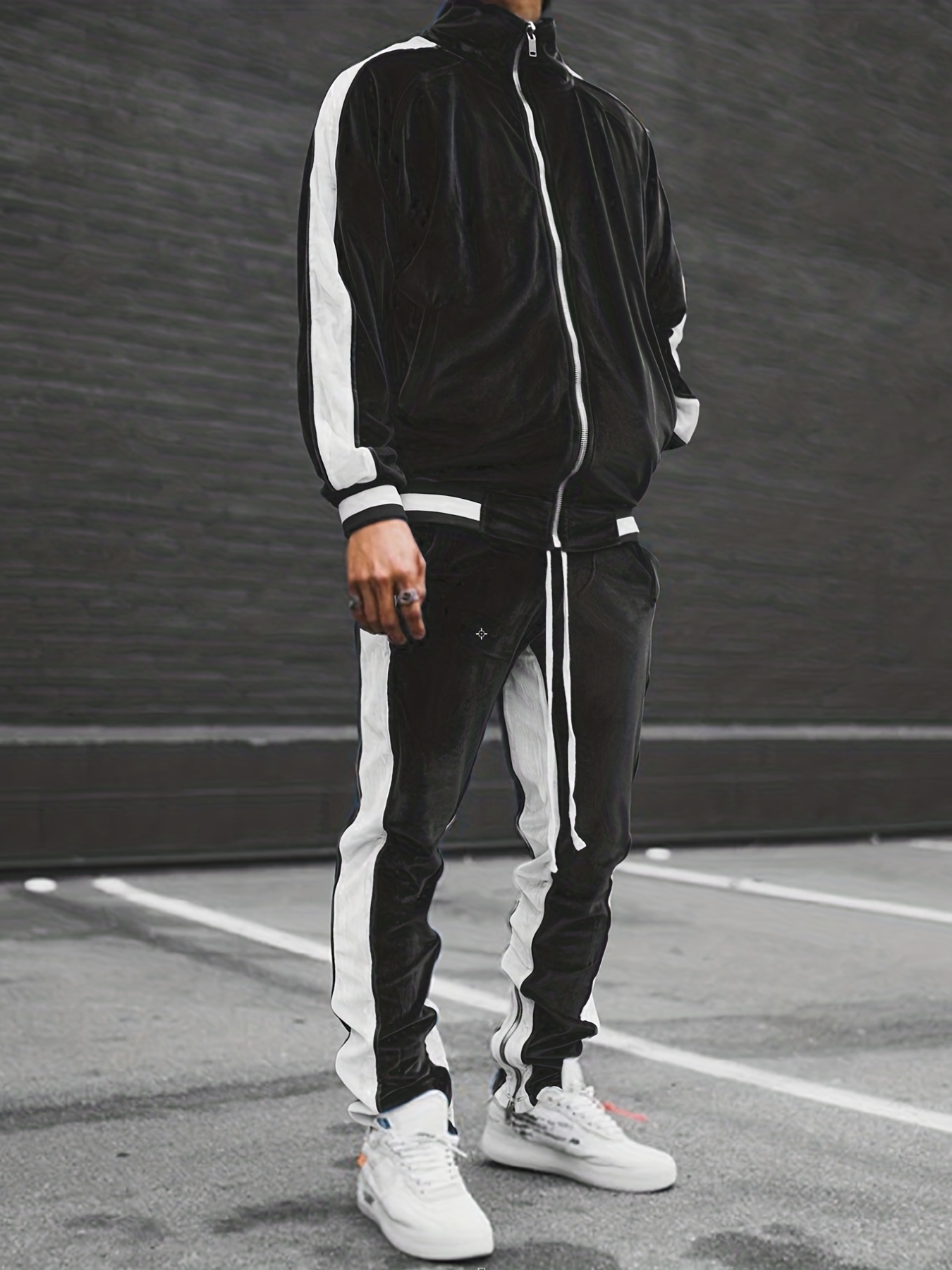 Men's SPORT Striped Sweatsuit