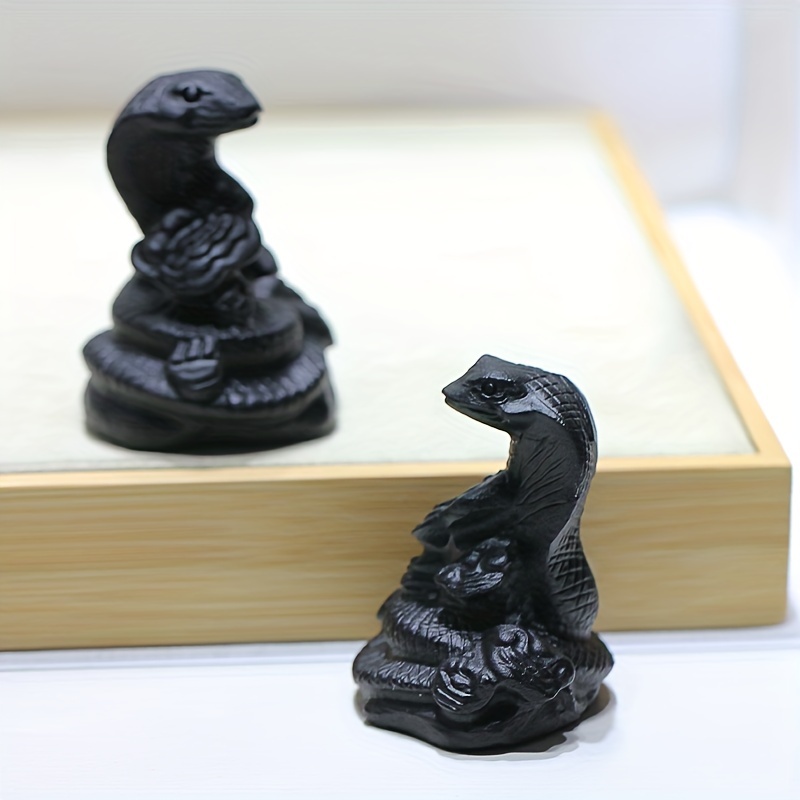 Natural Crystal Snake Carving for Home Desk & Car Decoration