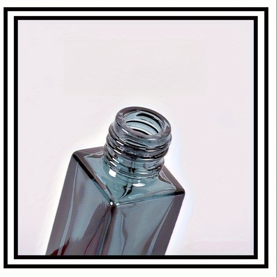 New perfume bottle design! sleek, modern bottle with vintage elegance., Shyam K posted on the topic