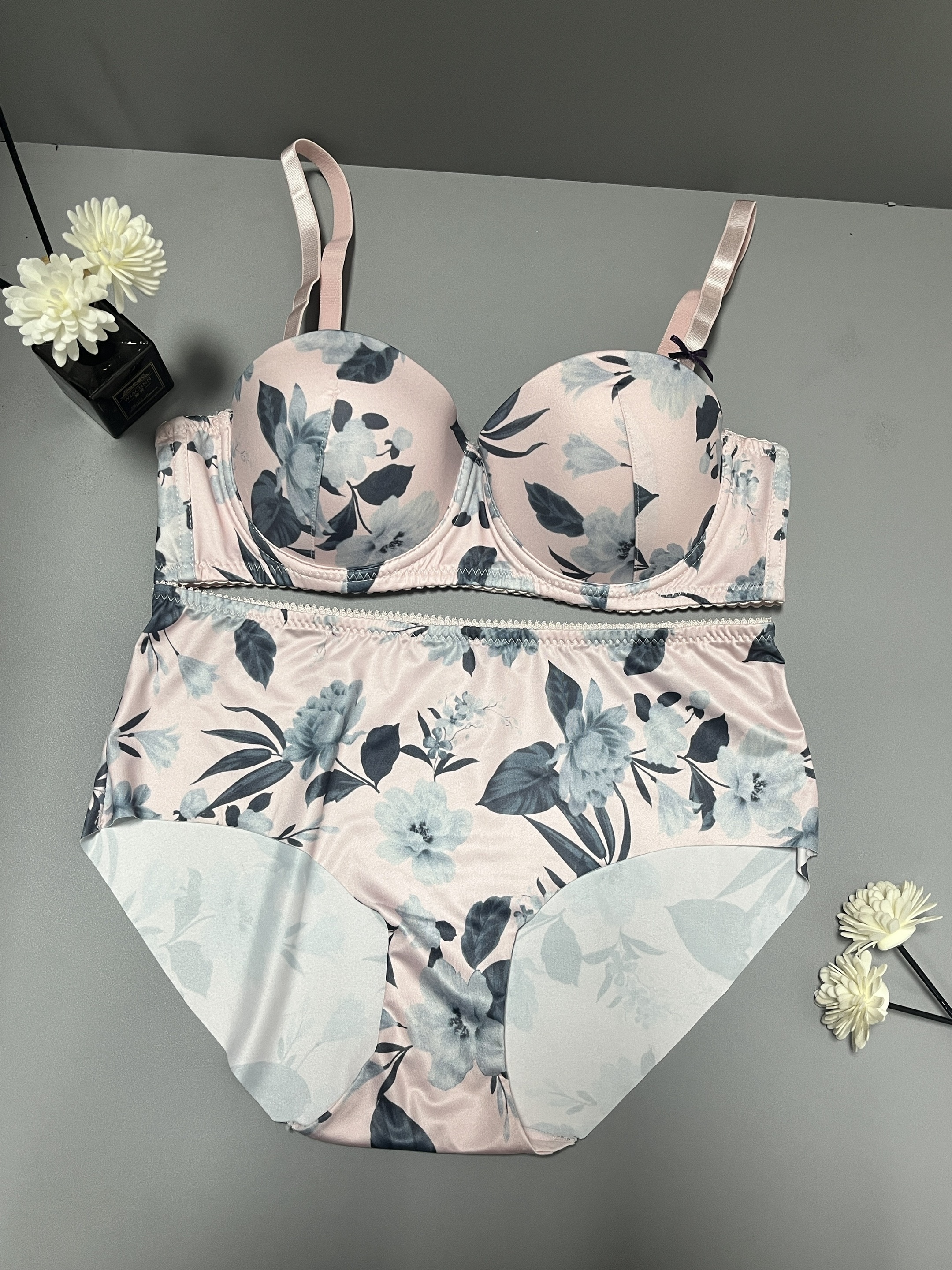Buy Comffyz Bra Panty, Floral Print Lingerie Set