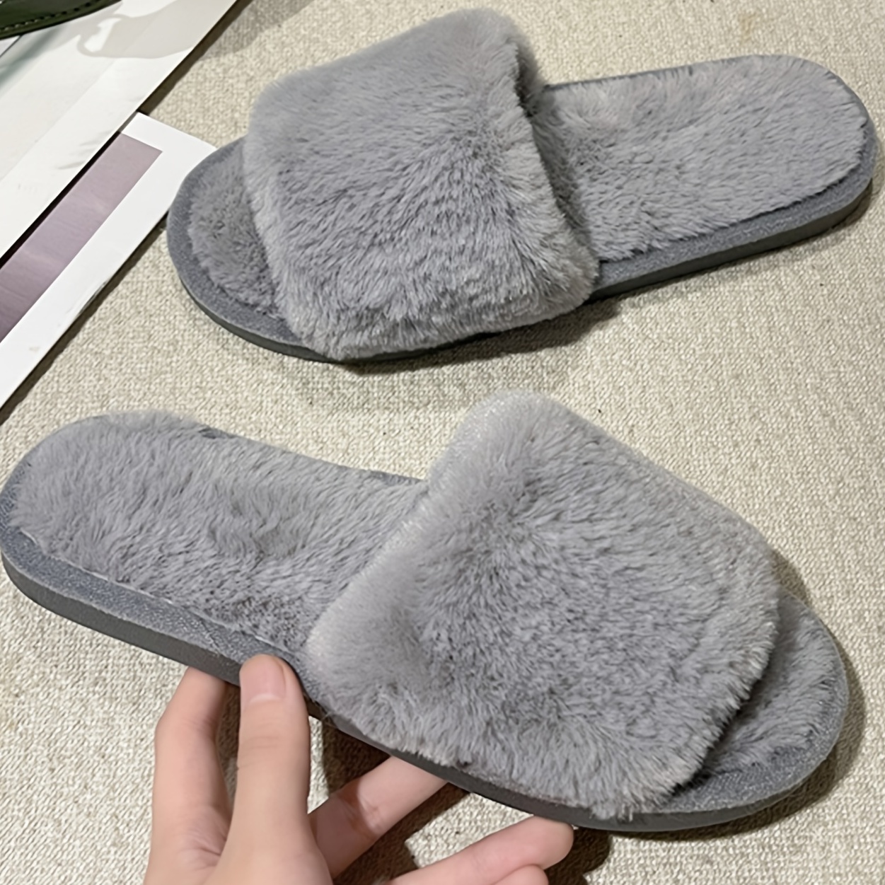 Grey best sale fluffy slides