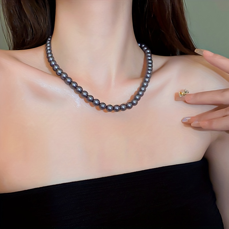 Imitation black 2025 pearl necklace