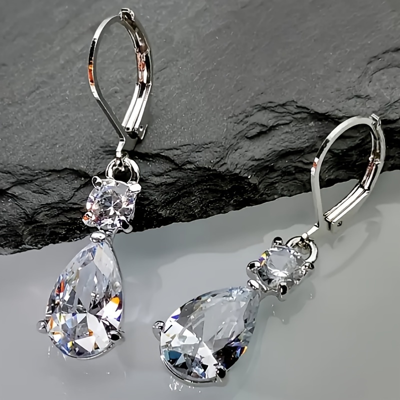 

Crystal Water Drop Shaped Dangle Earrings Minimalist Drop Earrings Elegant Bride Wedding Engagement Ear Jewlery Accessories