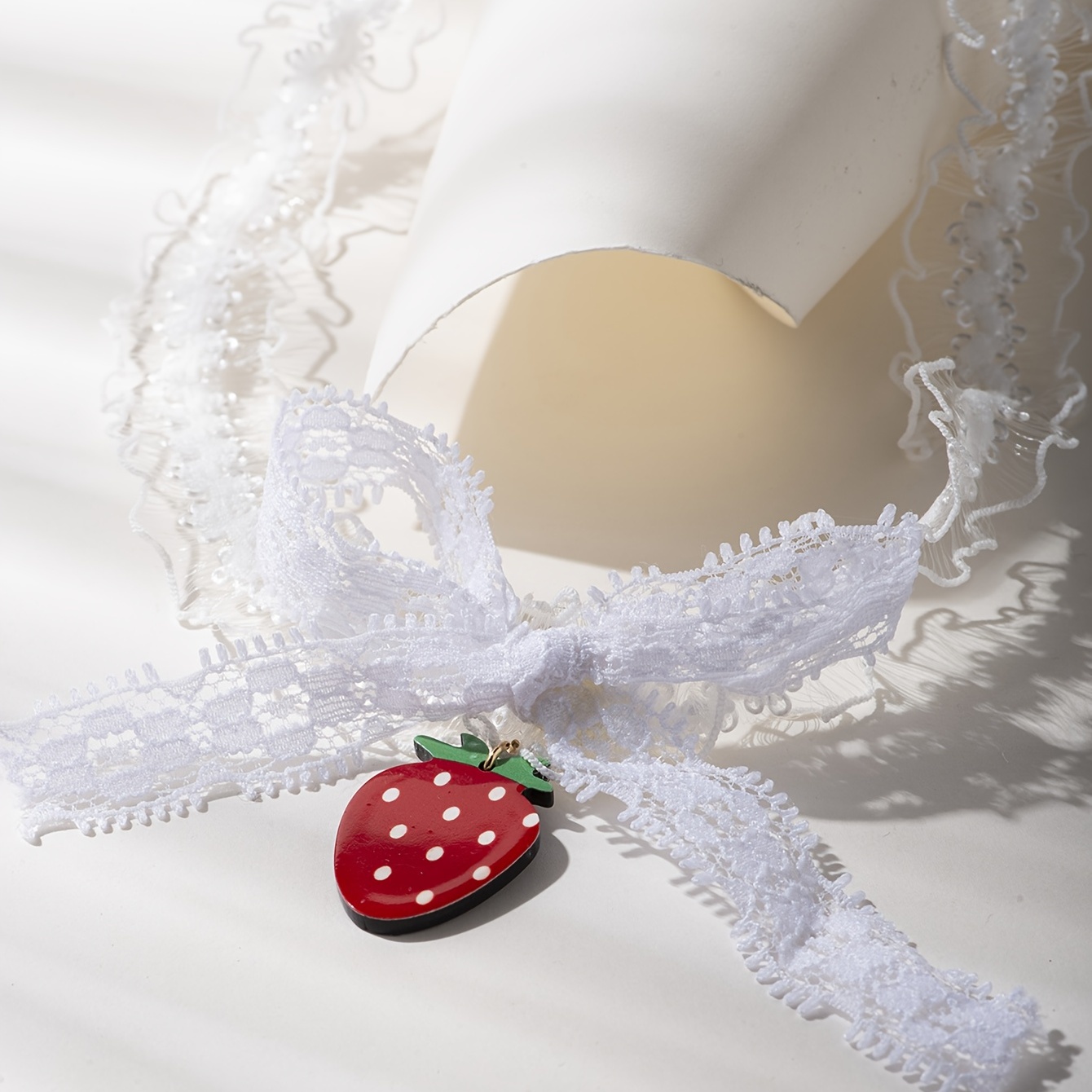 Strawberry Pendant Thin Lace Bowknot Wedding Garter White - Temu France