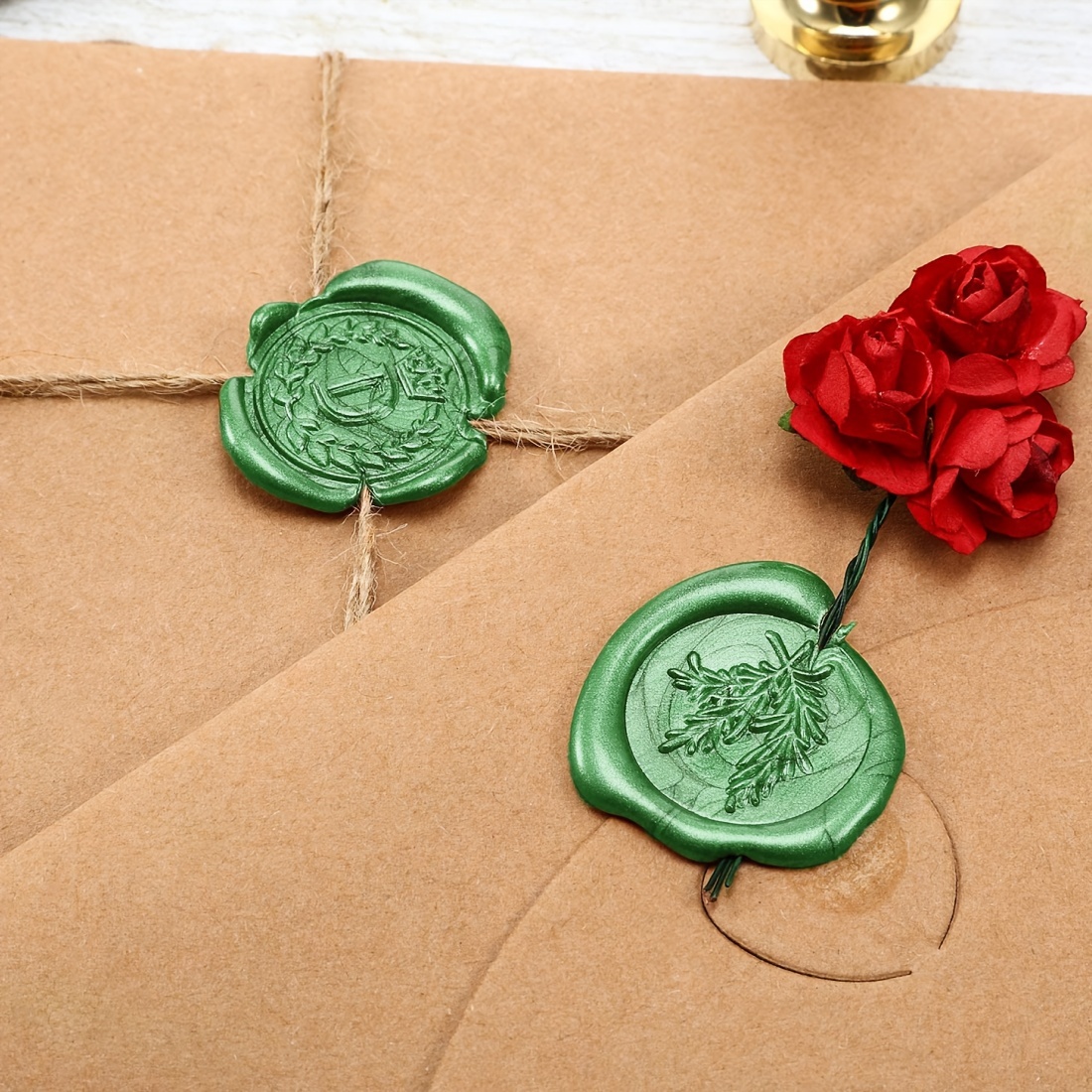 CRAPIRE Sealing Wax Sticks and Stamp Set 2Pcs Wax Seal Stamp Animals 8Pcs  Wax Seal Sticks with Wicks for Cards Envelopes Invitations Wine Packages