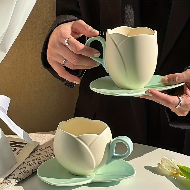 Tasses à thé avec soucoupe P'tites fleurs Comptoir de Famille par