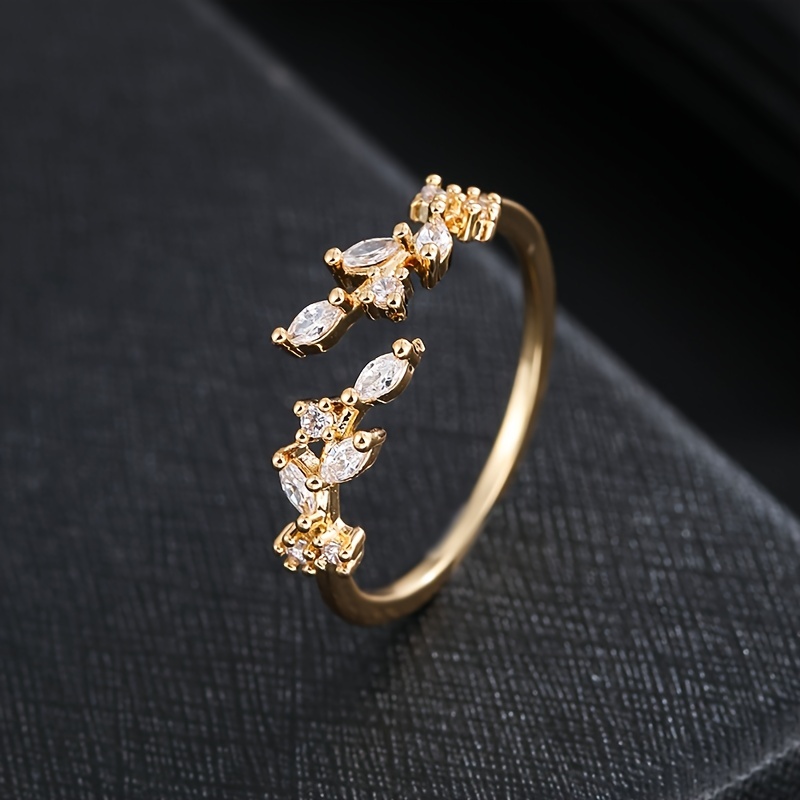 Leaf Ring Copper Material Synthetic Zirconia for Daily and Party Occasions