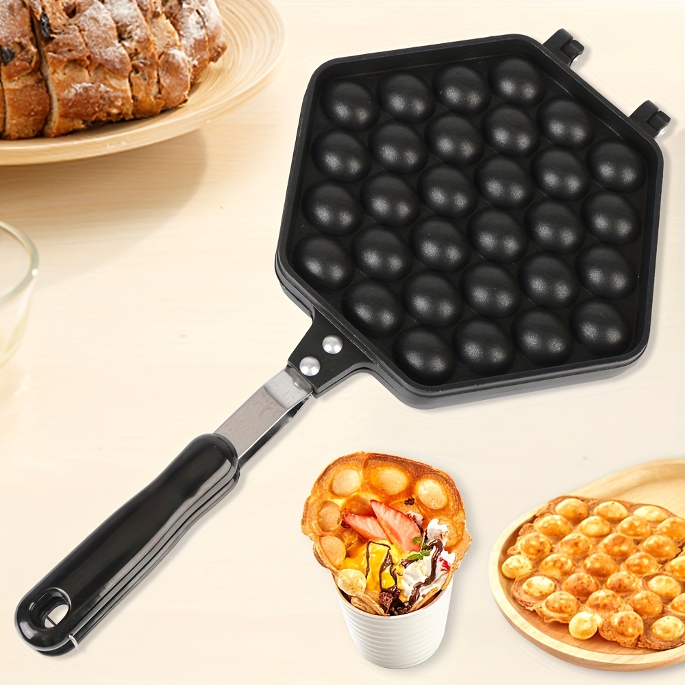 The PanWaffle Makes Pancakes and Waffles in One