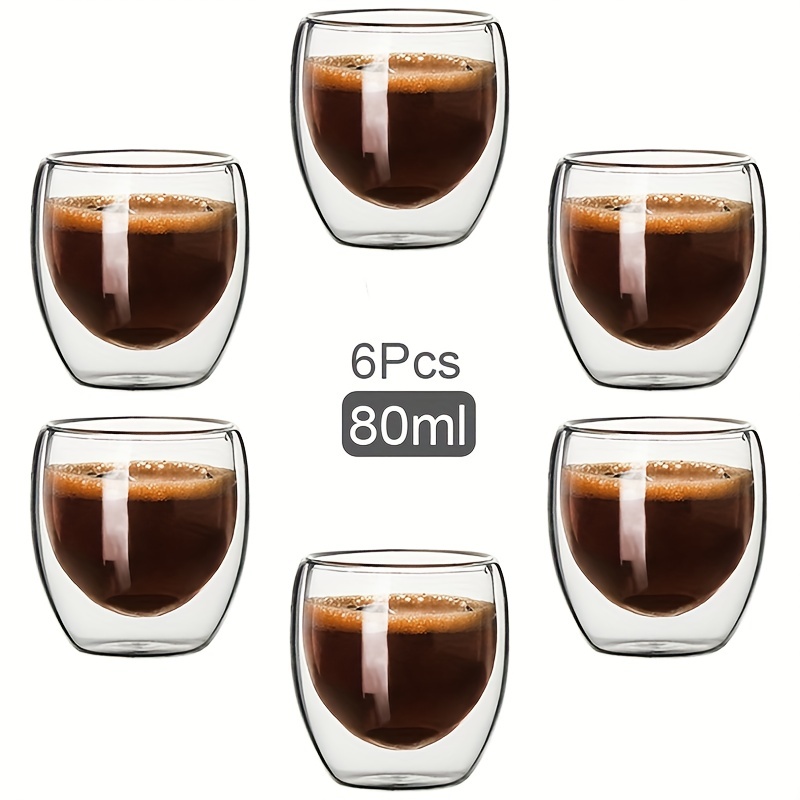 Seis vasos térmicos de vidrio con doble pared para tomar el café