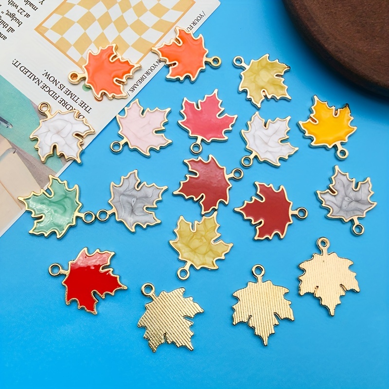  Aydinids 50 Pcs Maple Leaves Charms Leaf Fall Charms Pendants  Mixed Color Leaf Vintage Alloy Tree Leaves for DIY Jewelry Crafts Birthday  Party Gifts
