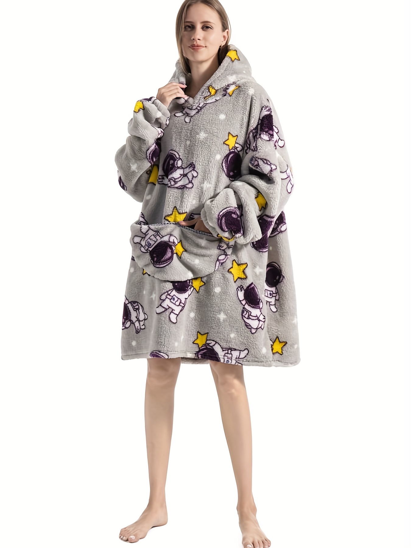 Shark Pattern Fluffy Fleece Long Sleeve Hooded Wearable Blanket
