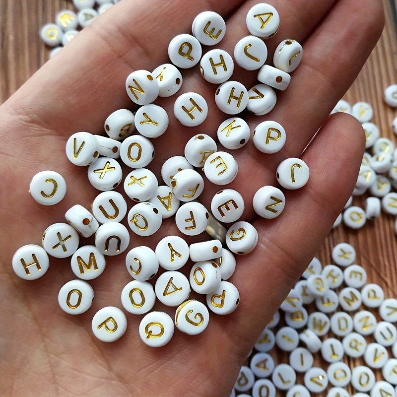 100pcs 7mm Blanches Perles Gravées De Lettres En Acryliques Pour La Fabrication De Colliers, Bracelets Et D'autre Bijoux