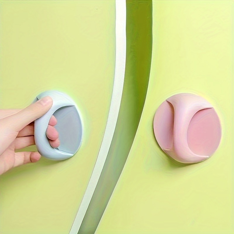 1pc Modern Toilet Lid Lifter with Ergonomic Lever Mechanism - Space-Saving Hygienic Lift System for Doors, Windows, Cupboards, Refrigerators - Toilet Seat raiser, Easy Installation (No Drilling Required) - Compatible with Modern Bathrooms & Multi-Room Use - Compact & Durable Design - Smooth Operation & Long-Lasting - Multi-Purpose Use for Doors, Windows, Cabinets & Fridges, Toilet Cover Lifter, Cute Toilet Lid Lifter Handle, Toilet Lid Puller, Toilet Seat Lid,