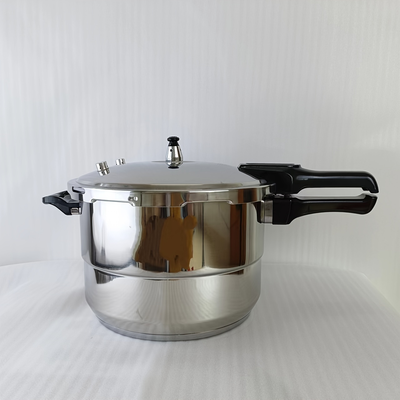 Kitchen Novel Stainless Steel Food Steamer Basket with Silicone Handle Feet  Rice Pressure Cooker Steaming Grid