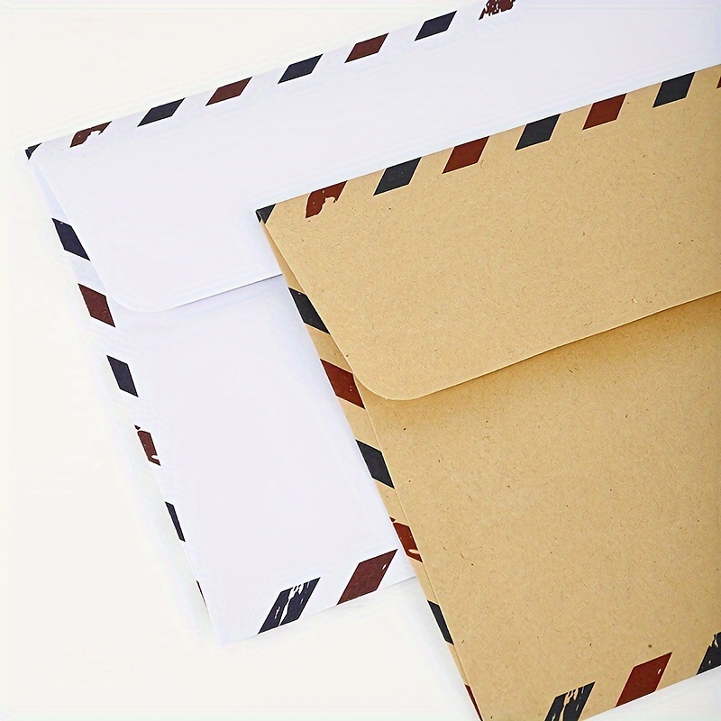 STOBOK 50Pcs Enveloppes Cartes De Voeux Lettre Enveloppe Enveloppe  Transparente Festival Enveloppe Blanc Papier Vierge Carte D'Invitation A7 :  : Fournitures de bureau