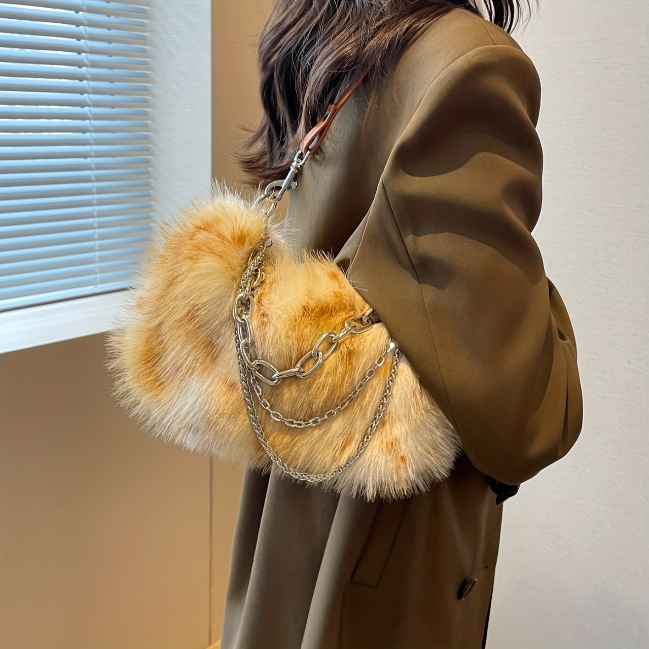 Real Fox Fur Handbag Black Shoulder Bag Women Fluffy Tote 