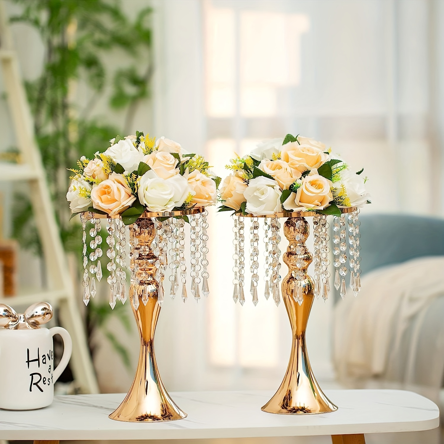  Centros de mesa de boda altos y dorados para mesas, 22.83  pulgadas de alto, 2 centros de mesa para comedor con cristal, jarrones para  centros de mesa, soporte de flores y