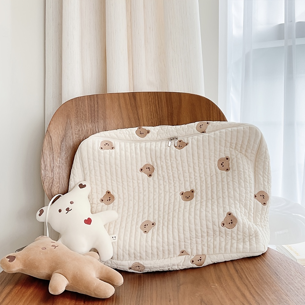 Large Capacity Mummy Bag with Bear Storage Design