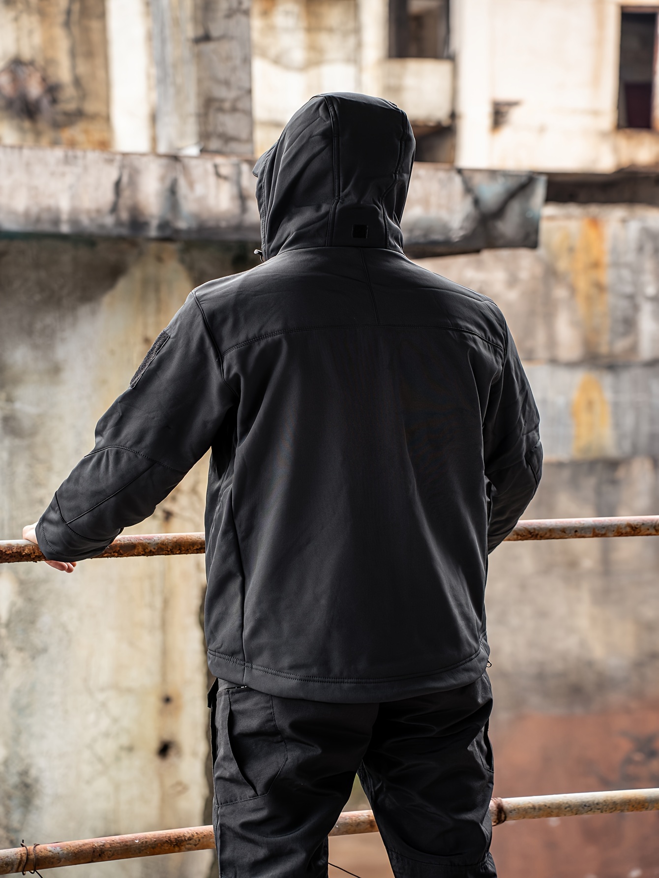 Men's Fleece Hooded Outdoor Jacket Windproof Waterproof Multifunctional  Tactical Work Clothes Fot Autumn And Winter