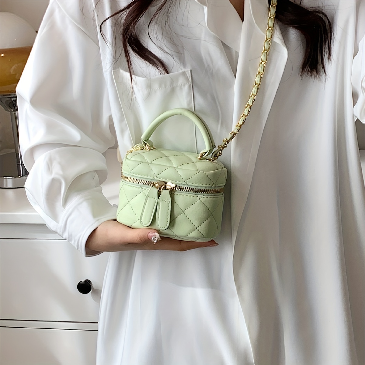 Mini Quilted Chain Crossbody Bag, Fashion PU Leather Bucket Bag, Women's Top Handle Purse (5.51*3.54*3.54) Inch,Temu