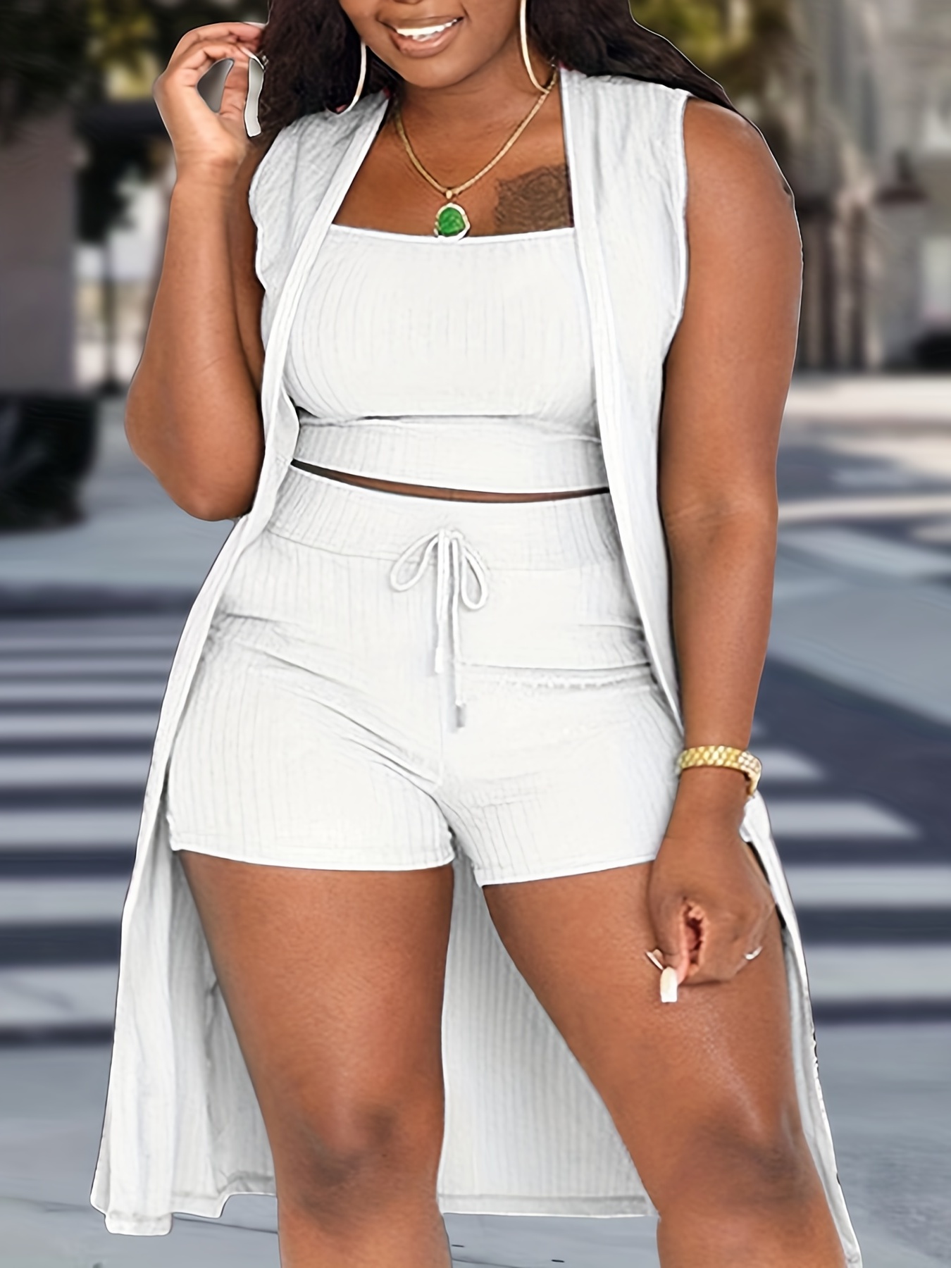 Plus Size Casual Outfits Set, Women's Plus Solid Round Neck Tank Top &  Drawstring Shorts Outfits Two Piece Set - Temu