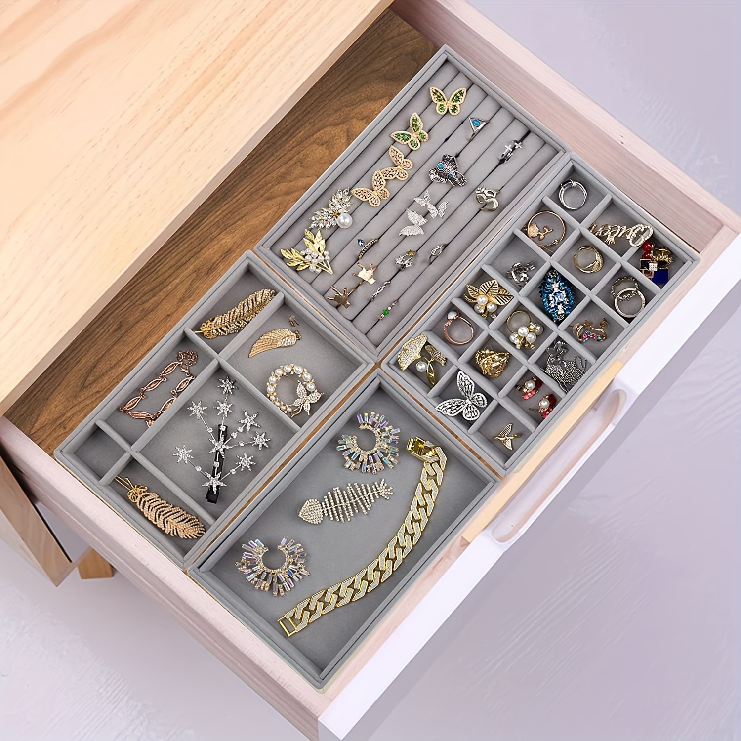 Multifunctional Jewelry Tray for Storage & Display