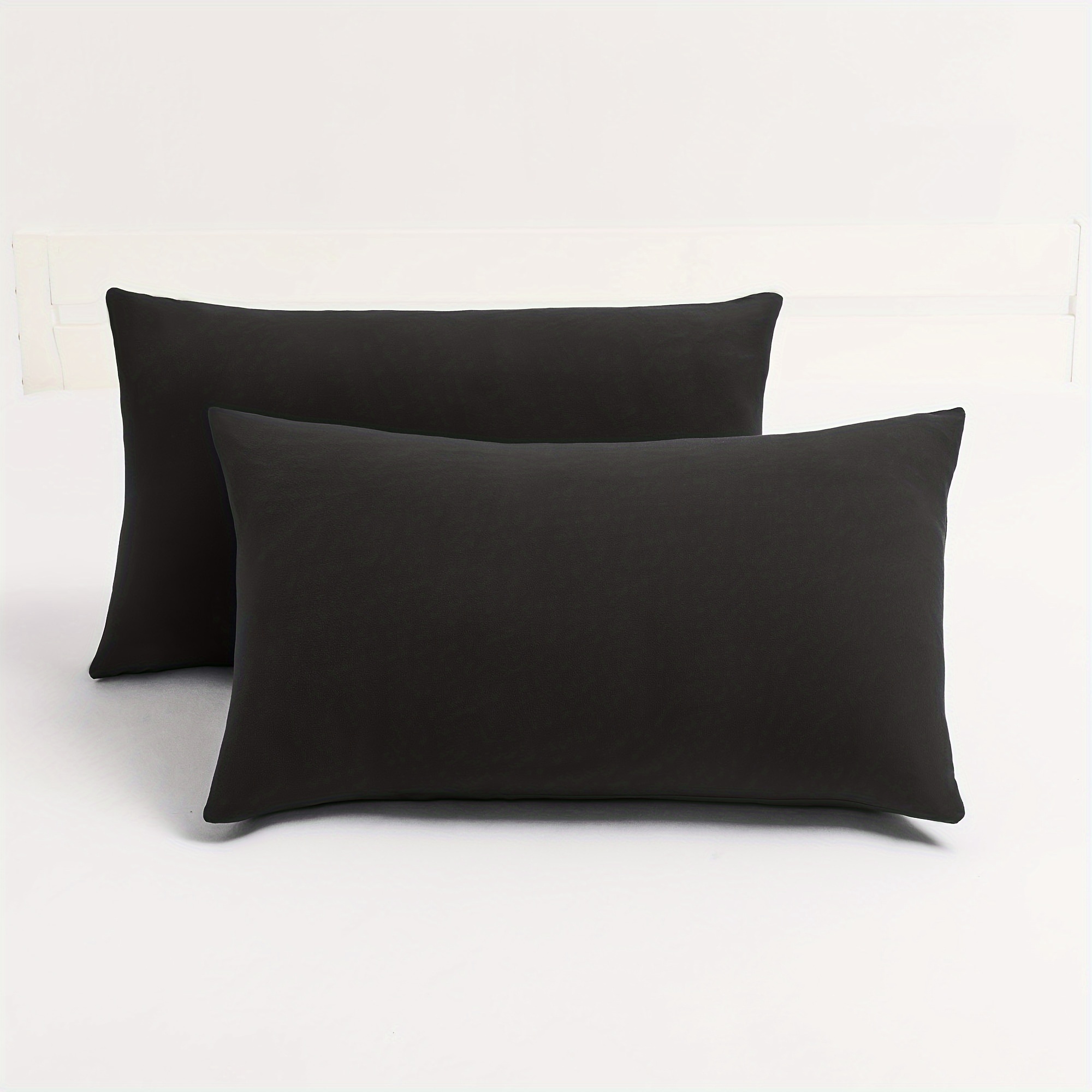 2pcs Pillowcase Set, Elastic Soft Pillowcase, Envelope Closure Pillowcase, Stretchable, Elastic, The Product Has Different Sizes. Queen Size Is About 41-45*63-68cm, King Size Is About 48*89-91cm