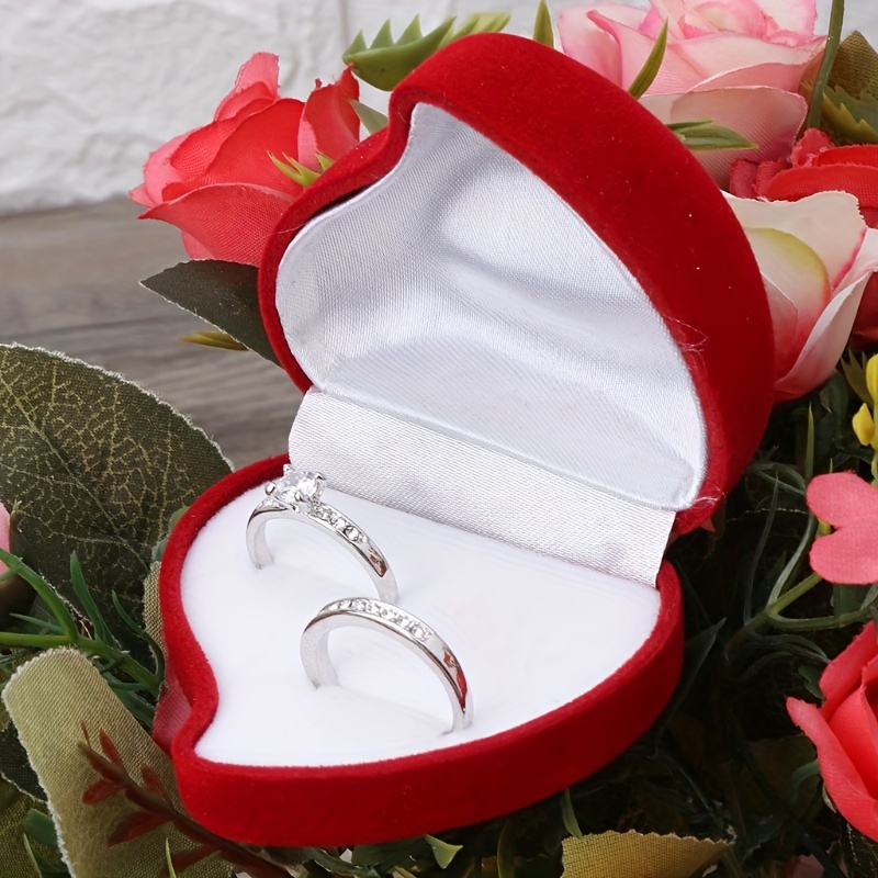 

Double-ring Jewelry Packaging Box, Classic Style Heart Shape Rose Jewelry Box