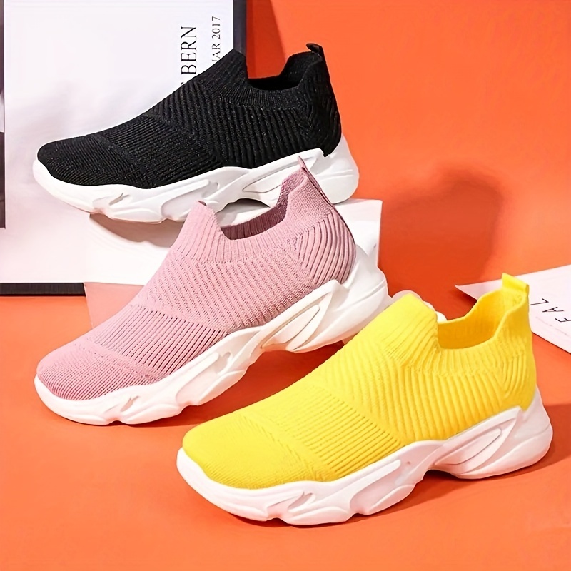 Women's Lightweight Knitted Running Shoes Breathable Low Top Sneakers