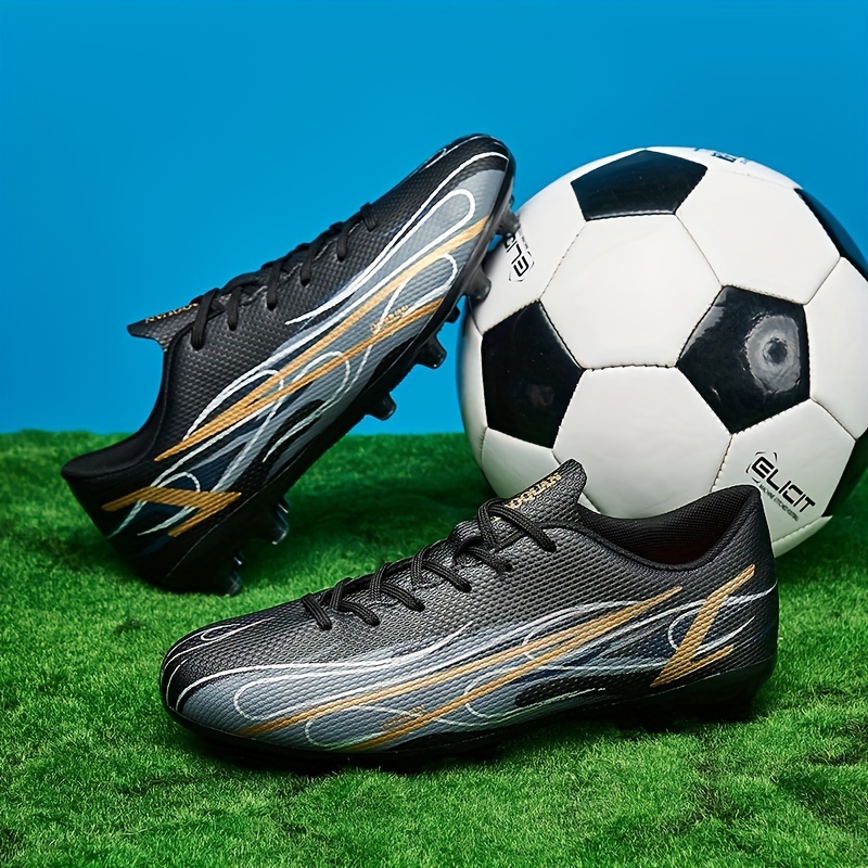 WEJIESS Chaussures de Football pour Hommes, antidérapantes, à Crampons  Professionnels, Chaussures de Football pour garçons, Chaussures de Football  à Lacets, Chaussures de Sport d'entraînement : : Mode