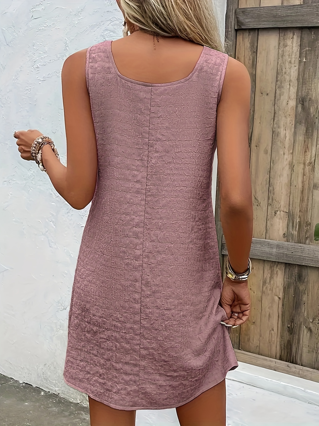 Loose scoop back sales dress