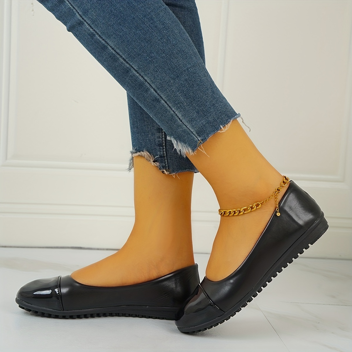 Women's Almond Toe Flat Shoes Soft Sole Faux Leather Comfy Work Flats