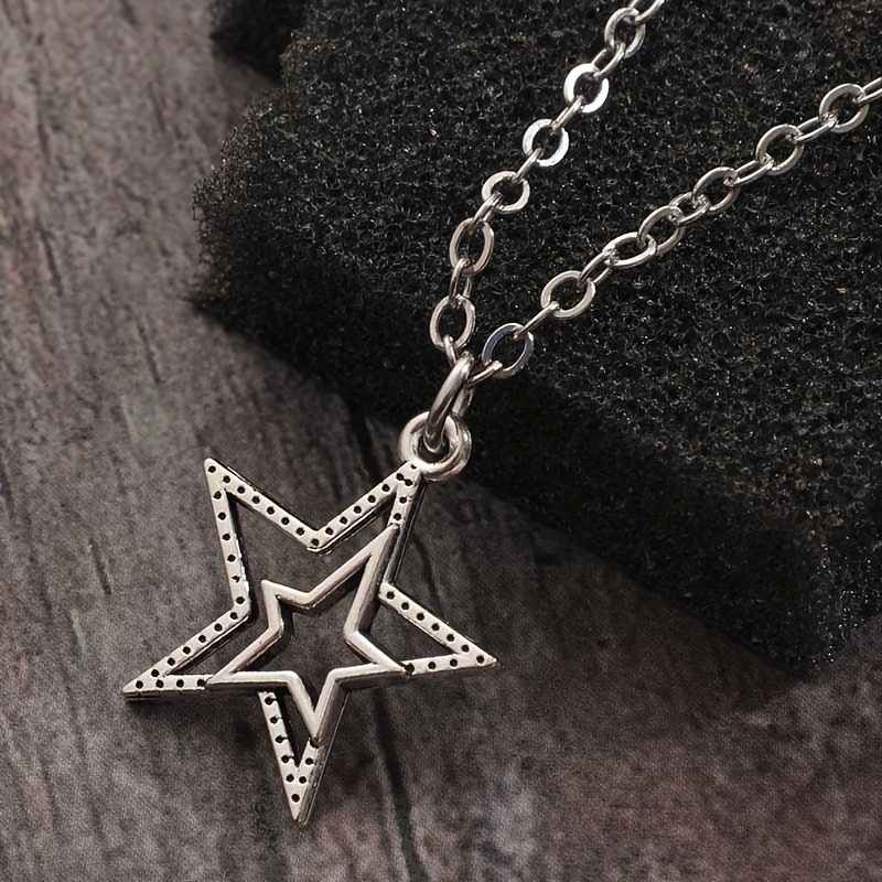 Vintage Goth Star Necklace