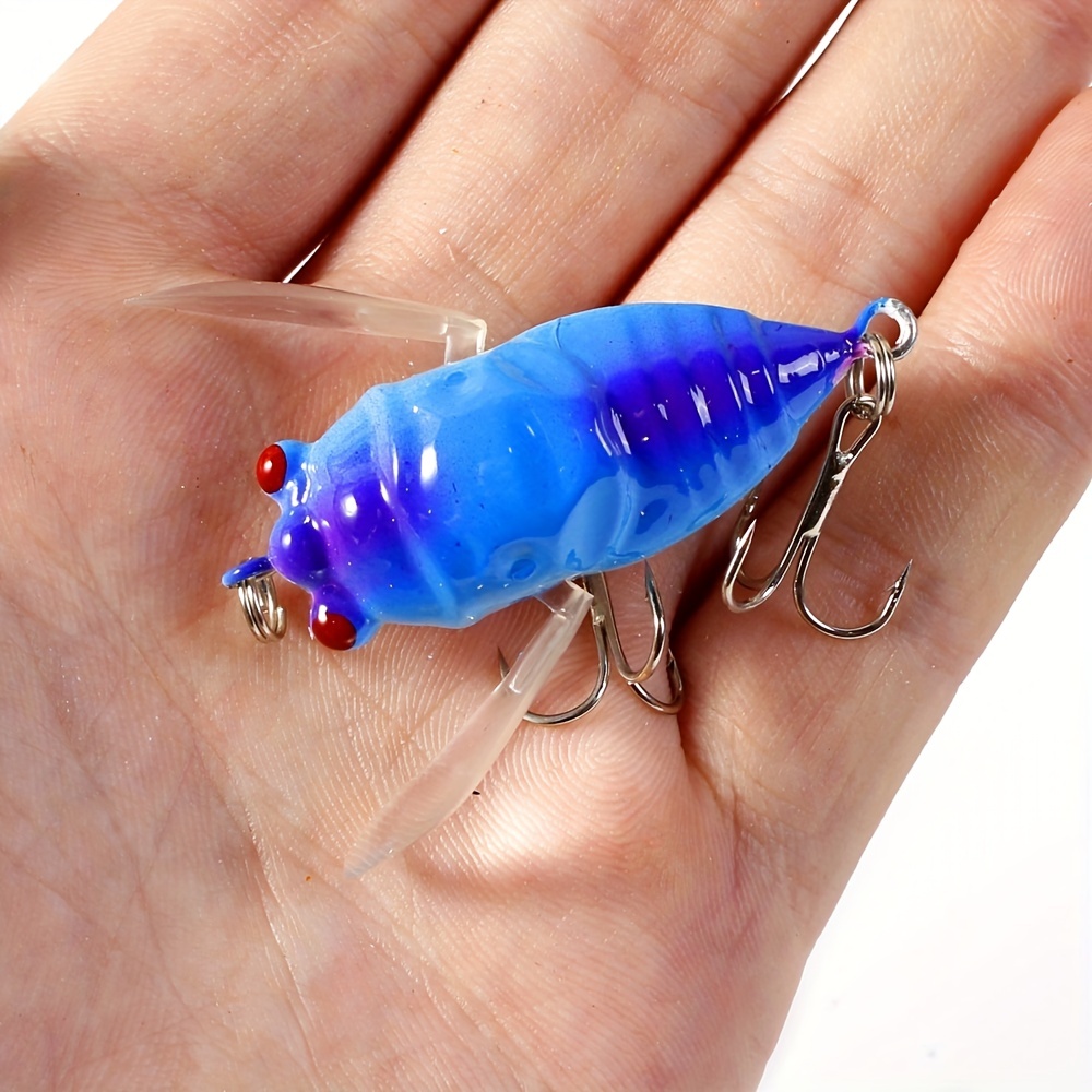 2pcs/Lot 5cm 6g Top Water Insect Lures Bionic Cicada Shape Fishing Bait  With Rotating Spins