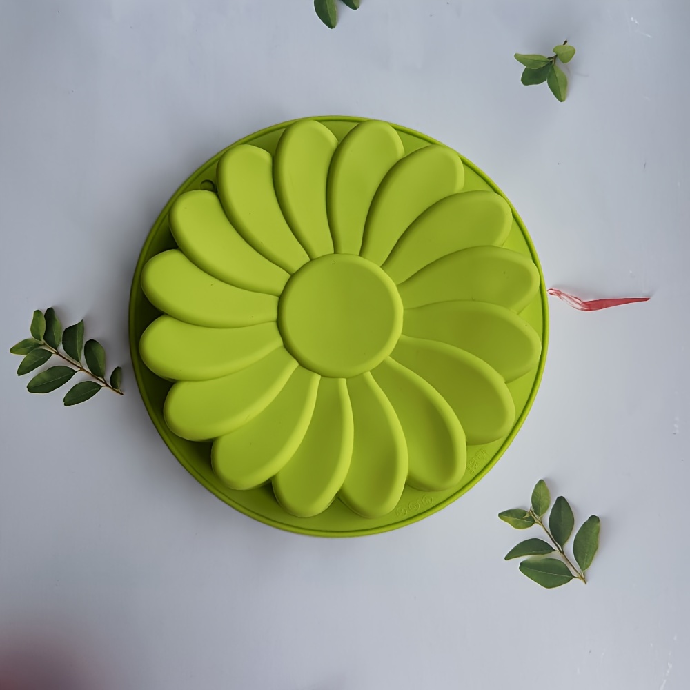 Image of 1pc Silicone Round Sunflower Soap Candle Resin Mold Handmade Tool