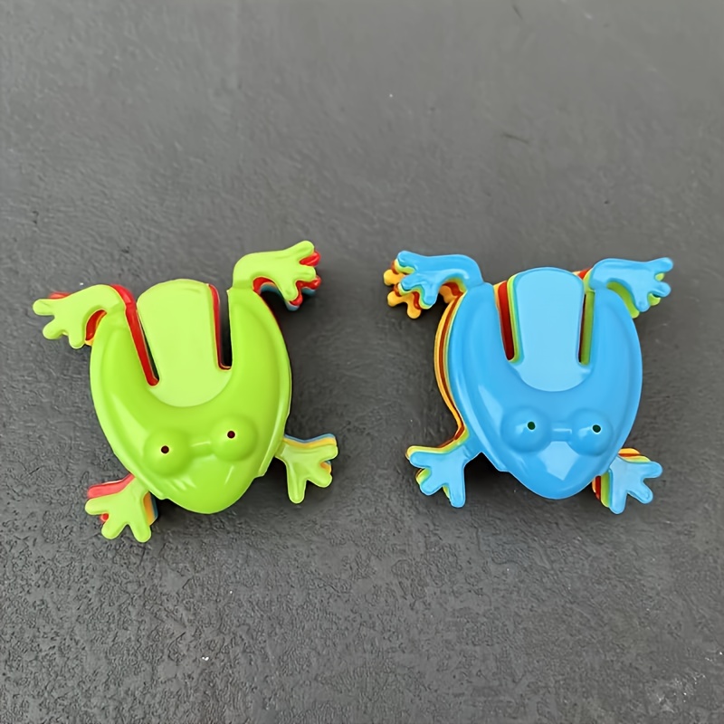 10-50Pcs Mini Plastic Frogs Toy Frog Jumping Leap Frogs Toy Novelty Stress  Reliever Toys Boy and Girls Birthday Gift Party Favor