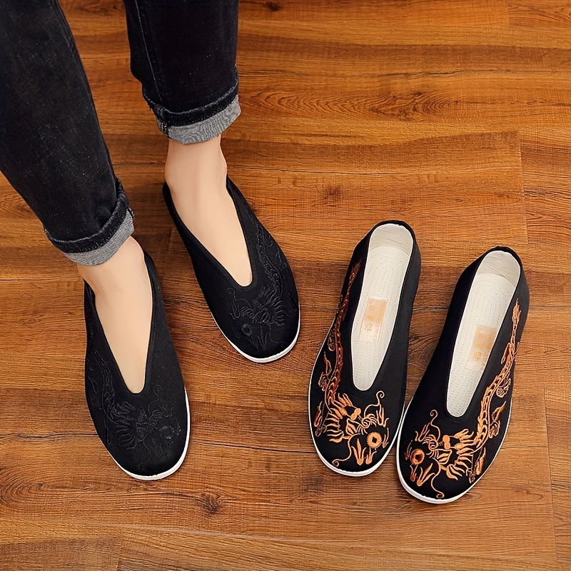 Chaussures Kung Fu chinoises à lacets, chaussures d'entraînement pour  Couple Tai Chi, baskets traditionnelles confortables, résistantes à  l'usure, décontractées - AliExpress