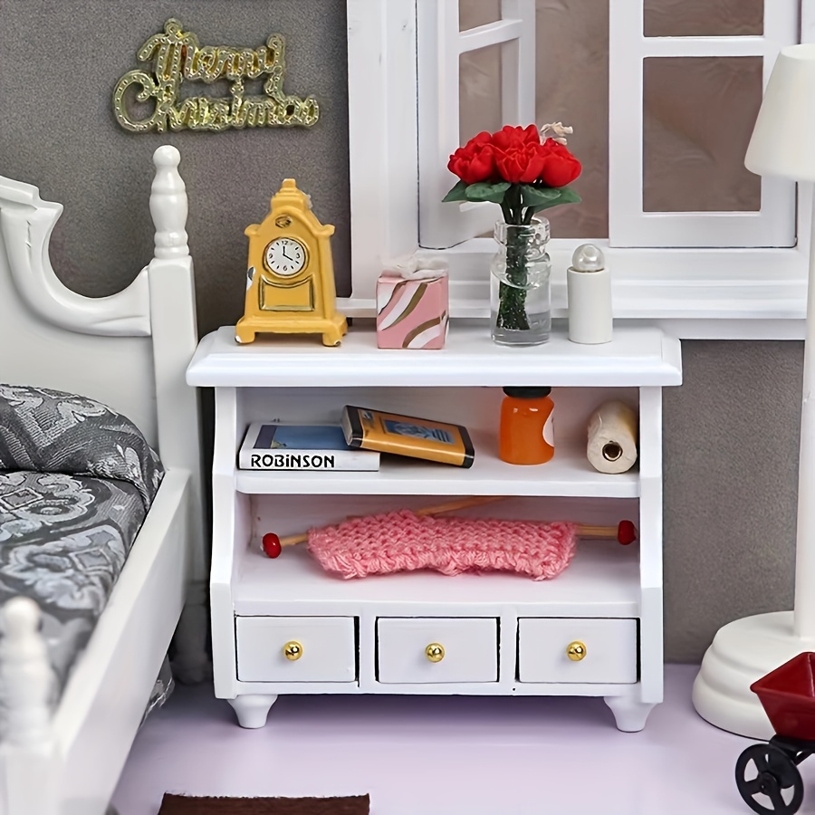 vitrine miniature, chambre jeune fille, décoration, maison de