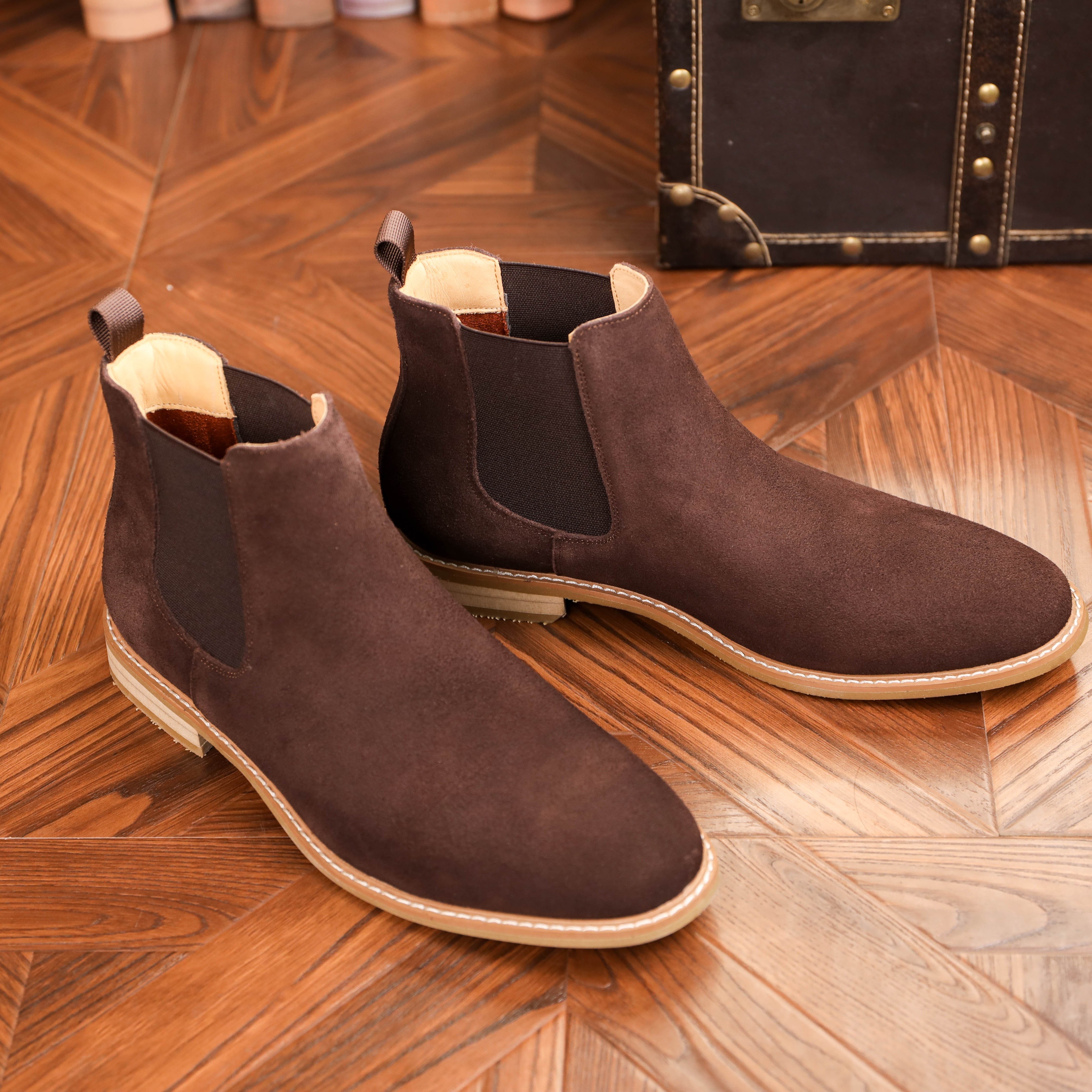 Herren Boots aus echtem Leder – Elastische Slip-On Stiefeletten mit  Rundkappe, kurzer Schaft Ganzjahrestauglichkeit,  Freizeit-/Business-Stiefel