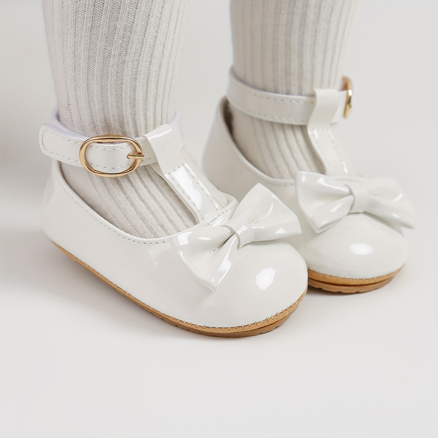 Infant t best sale strap shoes